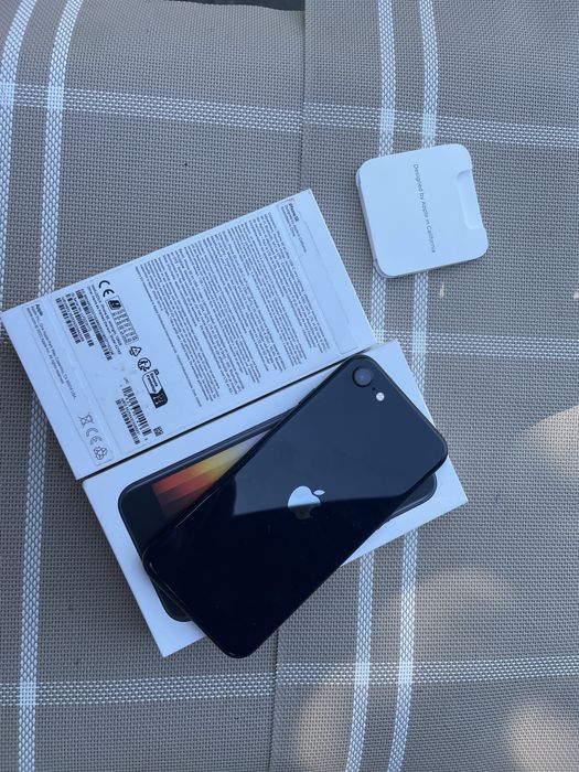   iPhone SE 3 / 2022 рік / NeverlocK / Повний Комплект