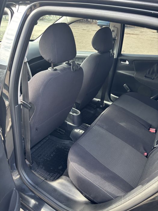 Продам Пежо Peugeot 207