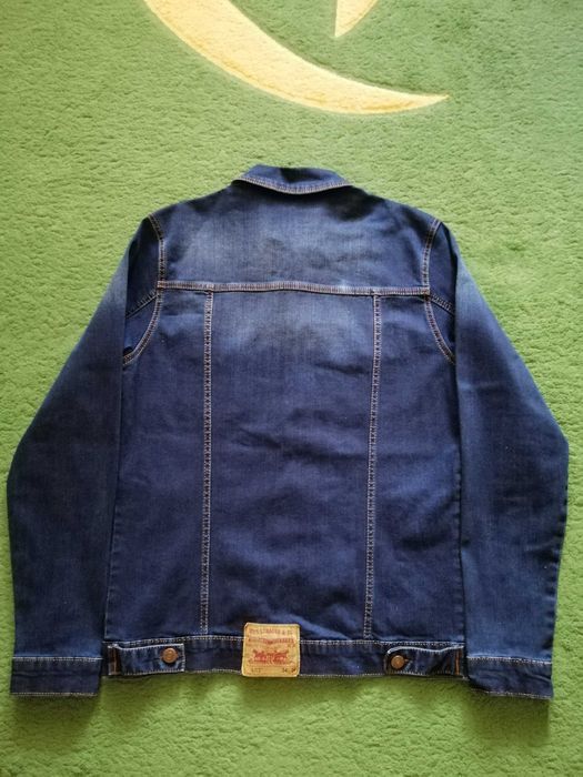 Продам Джинсовий піджак
