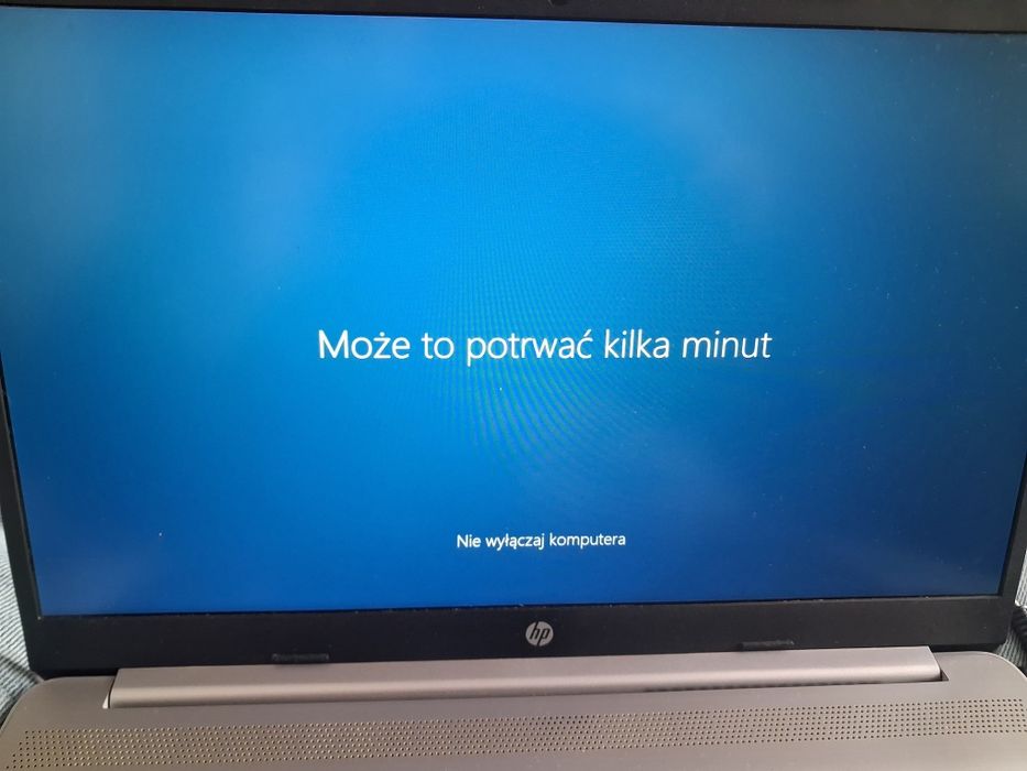 Laptop hp 250 8G intel core i3