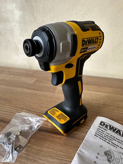 Dewalt dcf 787 Імпакт