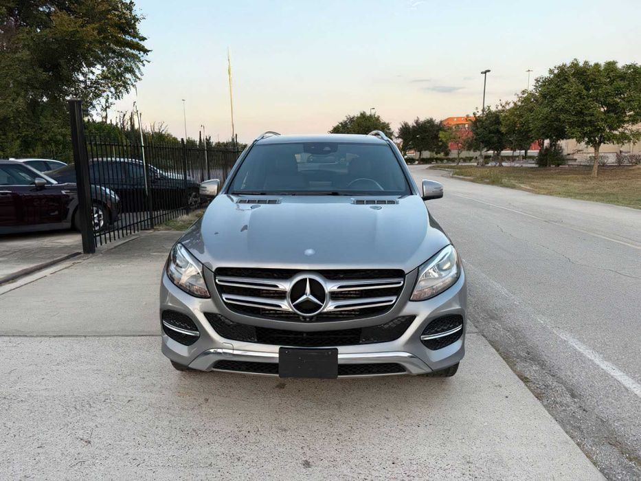 Mercedes-Benz GLE GLE 300d 4MATIC      2016
