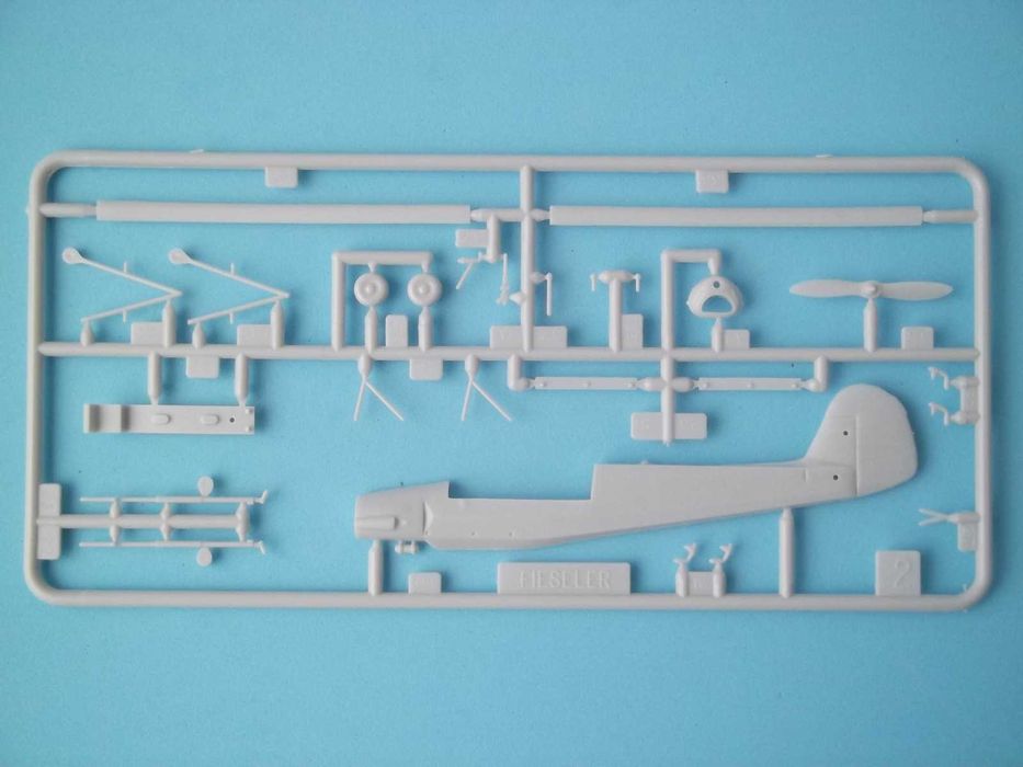 Kit Heller 1/72 - Fieseler Fi 156C-3 Storch