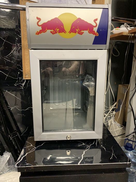 Lodowka  - Red  Bull