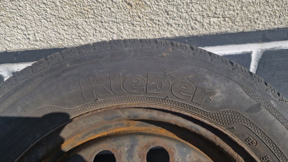 Всесезонна резина Kleber 165/70/R14 на стальних дисках R14
