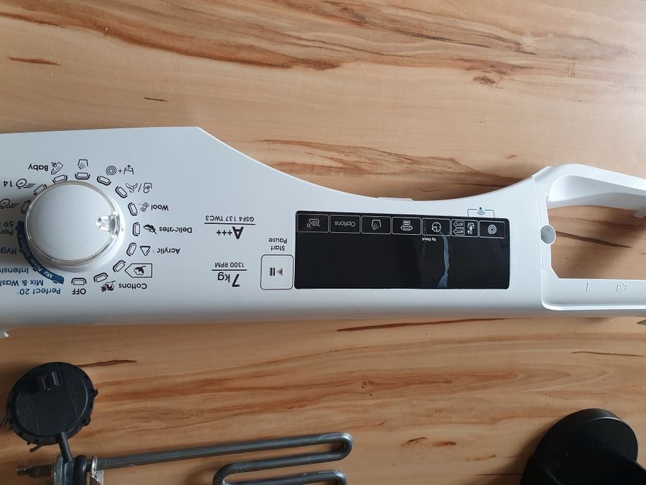 Cześci do pralki Candy gsf4137twc3