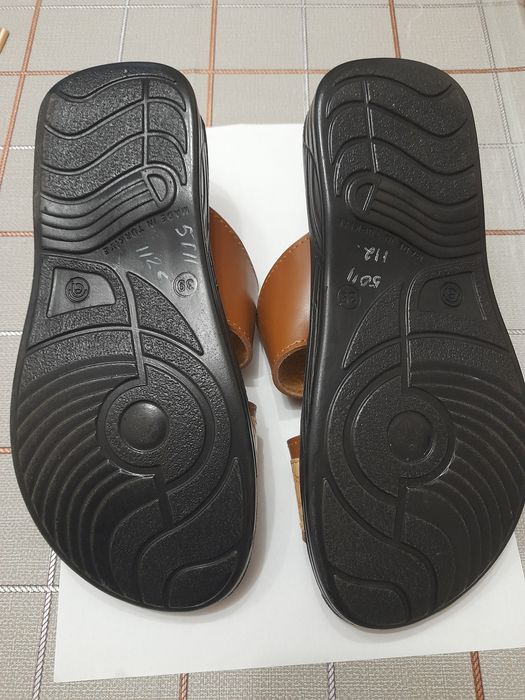 Шльопанці літні жіночі