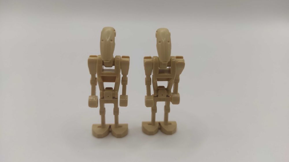 LEGO Star Wars AAT 8018 z 2009 roku