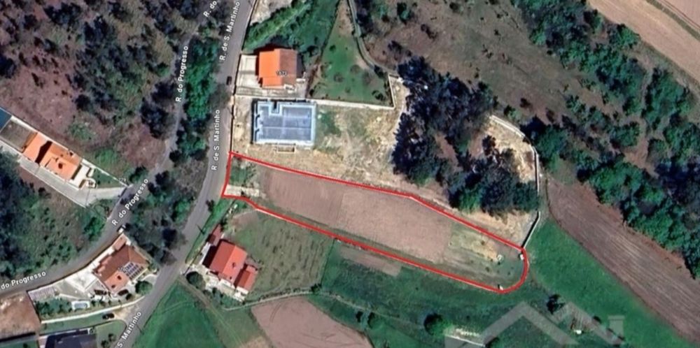 Terreno com Projeto Fajões