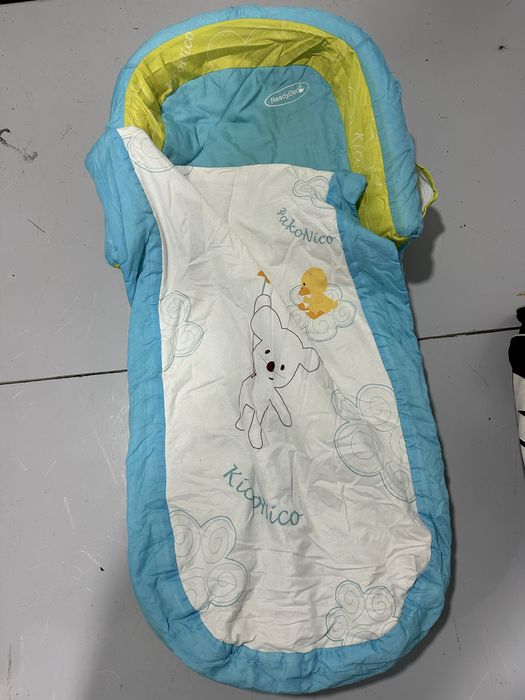 Cama viagem criança insuflável Imaginarium
