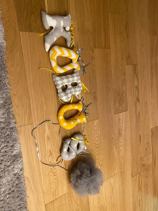 Litery napis dziecięcy Kubuś pompon