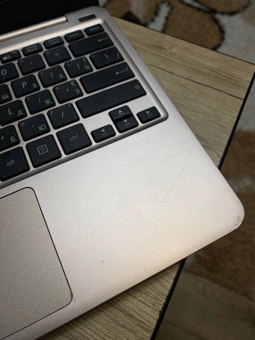 Нетбук  Asus  б/у