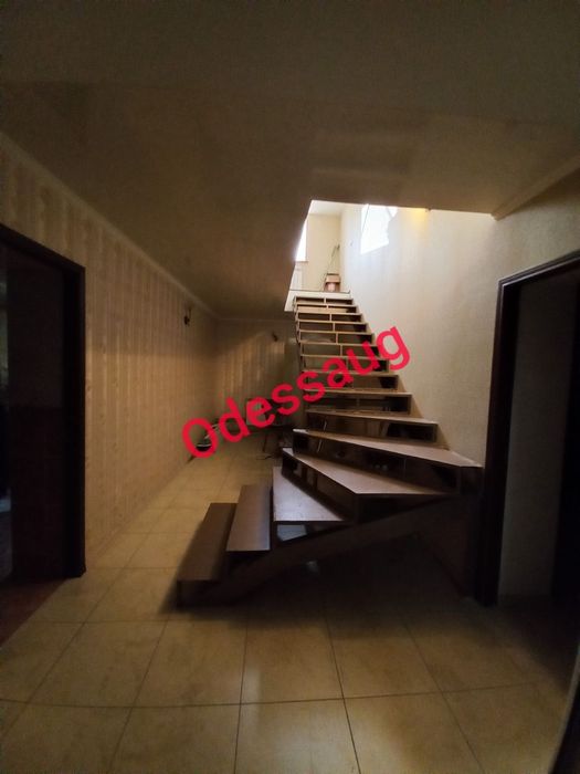 Сдам Классный 5-ком Дом с Генератором и Европодвалом.  Красивый Зелёны