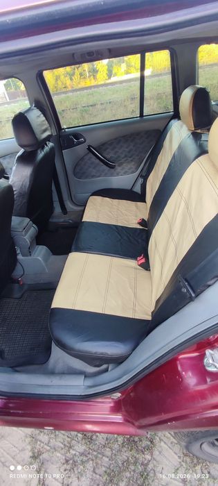 авто шкода октавія