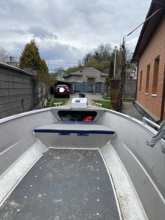 UMS  Tuna 410+лафет+лебідка+ехолот