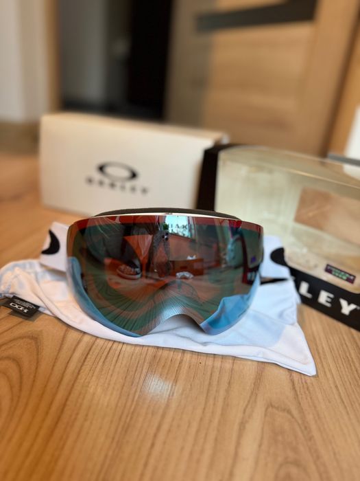 Google Oakley FLIGHT DECK M Matte Wht w/Prizm Saphire GBL
