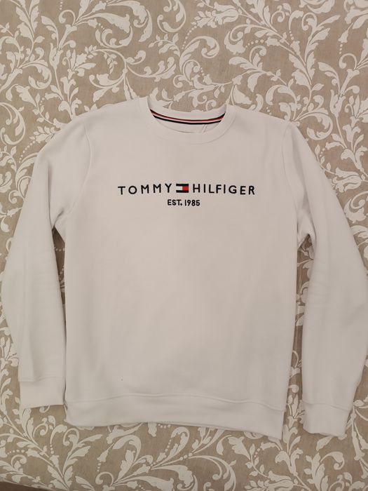 Camisola branca sweat Tommy L