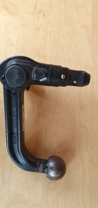 kula haka holowniczego Westfalia Volvo 

Dane techniczne:
Komp