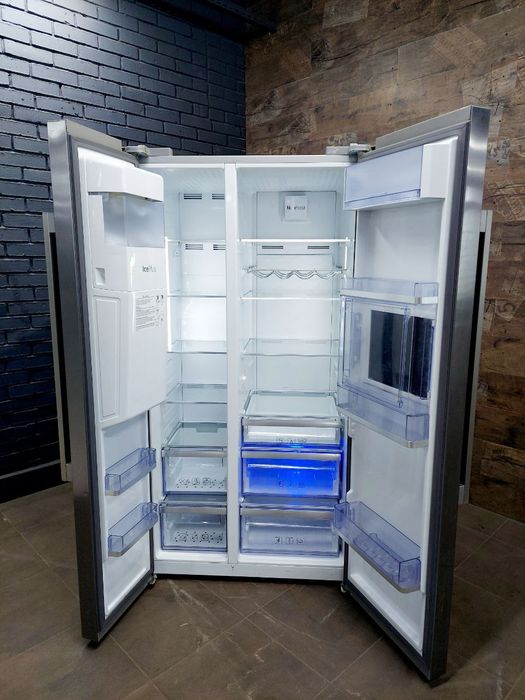 Холодильник Samsung side-by-side RS 21KLAL