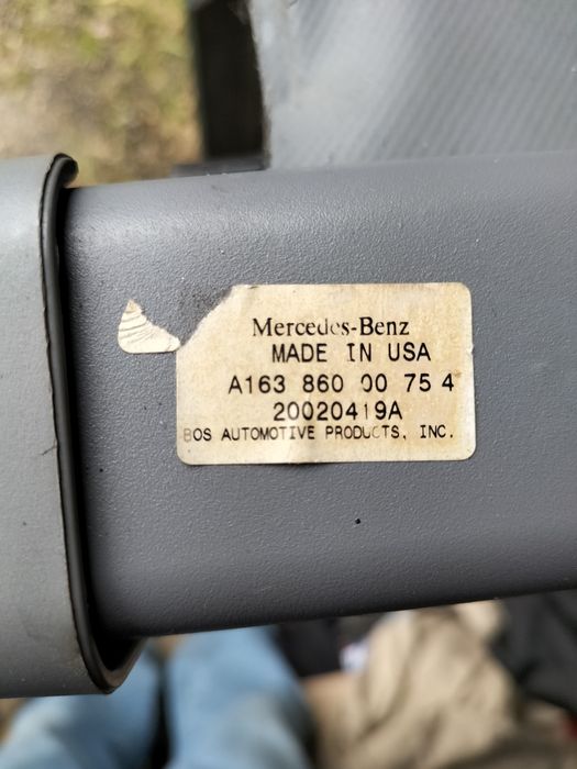 Mercedes ML400 chapeleira cortina de mala