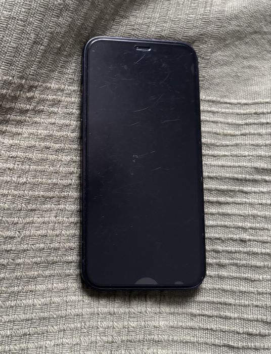 IPhone 12 mini stan bardzo dobry, bez rys plus etui
