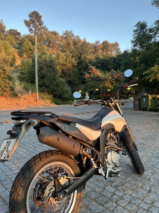 Derby Cross City 125