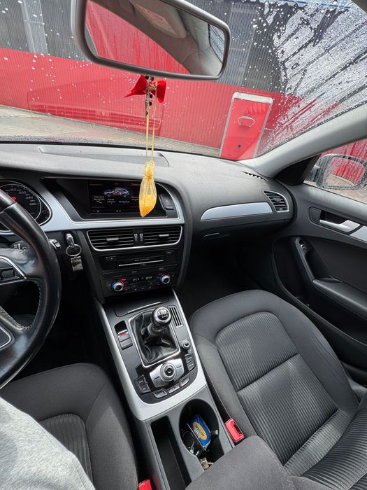 AUDI A4 B8 NAVI, Ele. Klapa, Niski przebieg 2015