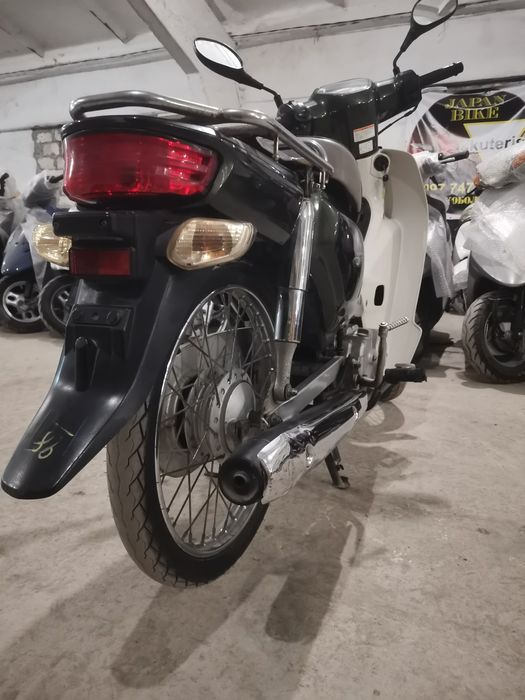Honda Super Cub AA 04 Склад