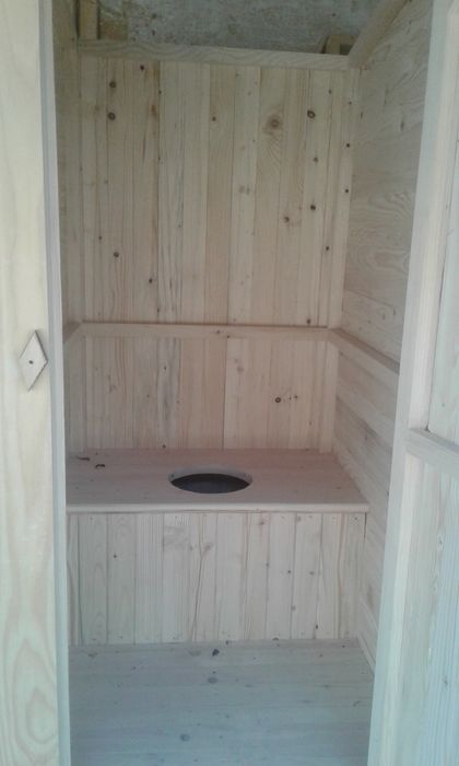 Продам буди для собак та туалети дачні