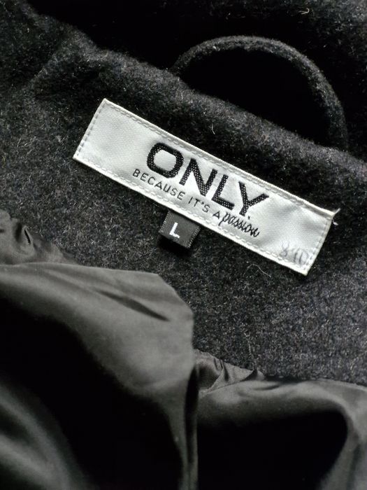 Дафлкот у благородному антрацитовому відтінку