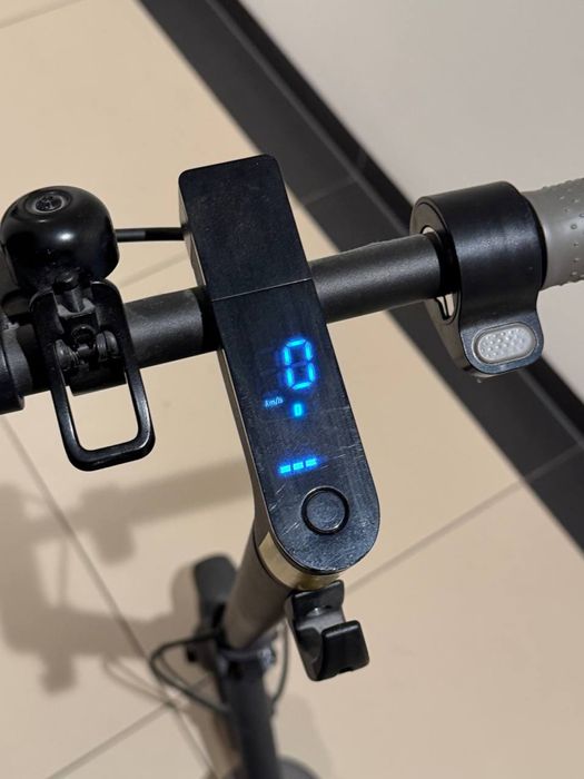 Hulajnoga Xiaomi Mi Electric Scooter 1S