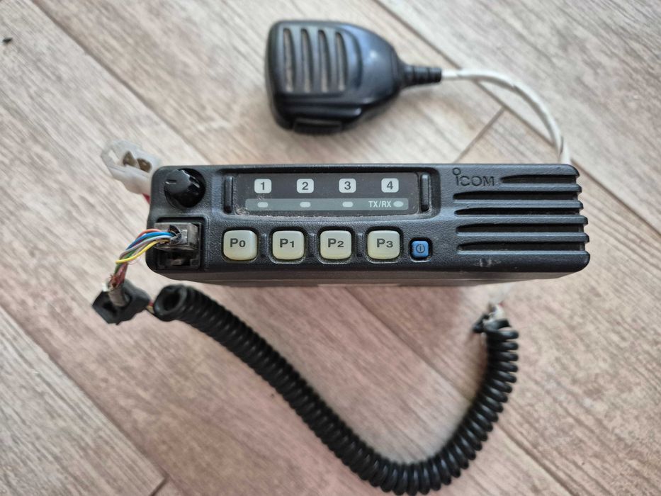 Радіостанція ICOM IC-F111s