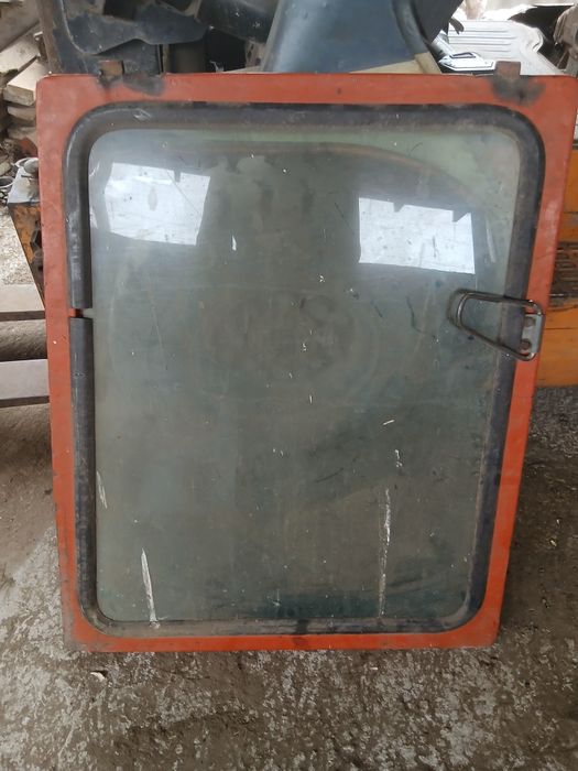 Продам запчасти на  юмз