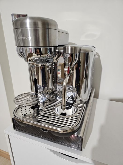 Nespresso Creatista Vertuo c/ garantia