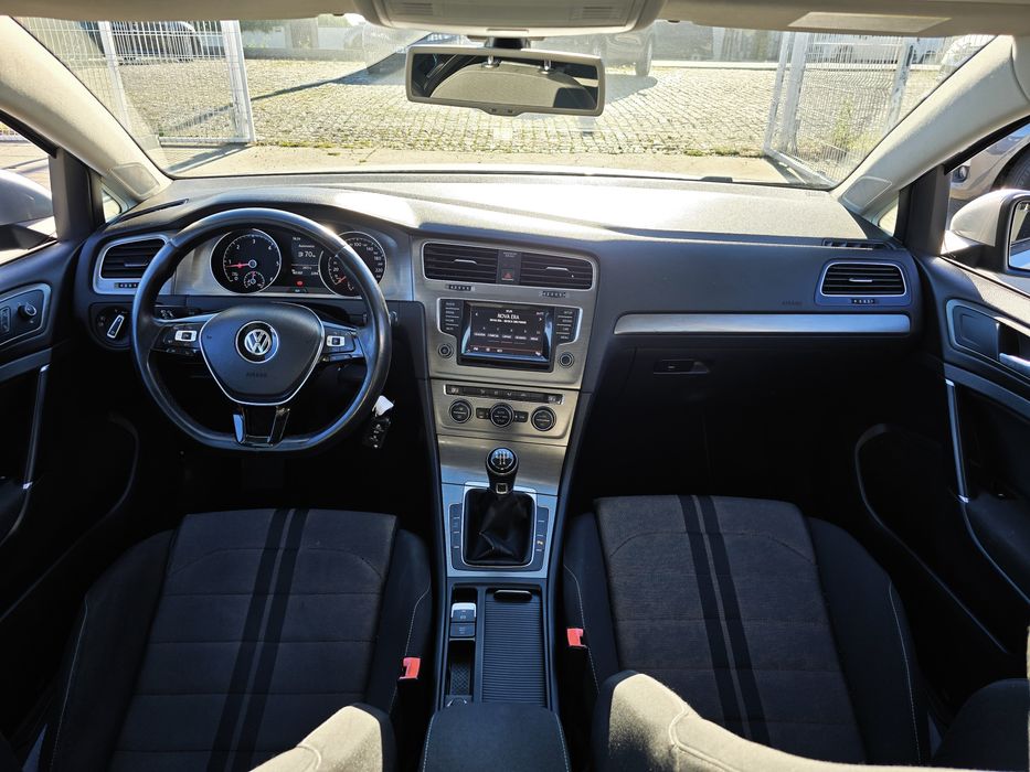 Volkswagen Golf 1.6 TDI SportLine