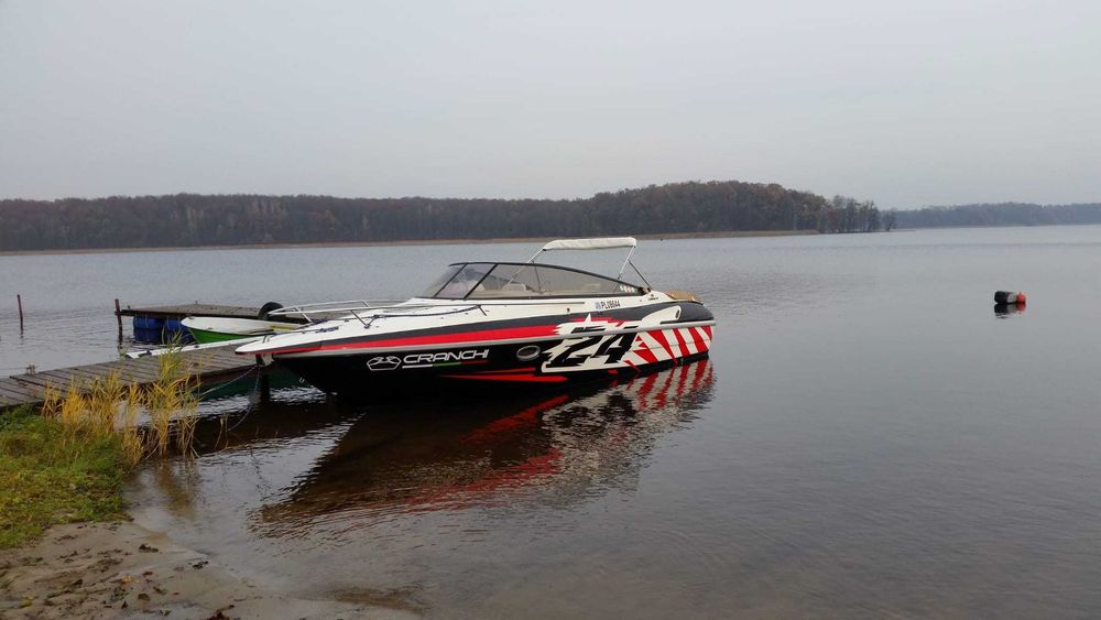 Motorówka, łódź motorowa, Cranchi 240