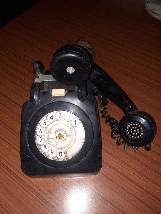 Telefone retrô clássico preto - decoração vintage