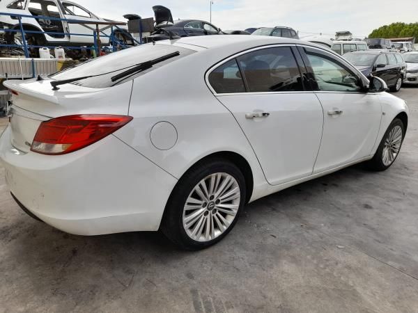 Para peças OPEL Insignia A (G09)