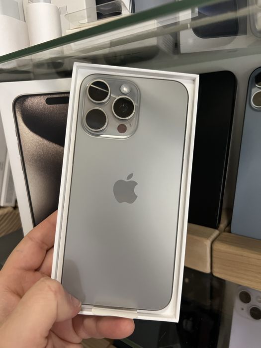  iPhone 15 Pro Max 256gb Natural Titanium Neverlock Відмінний стан