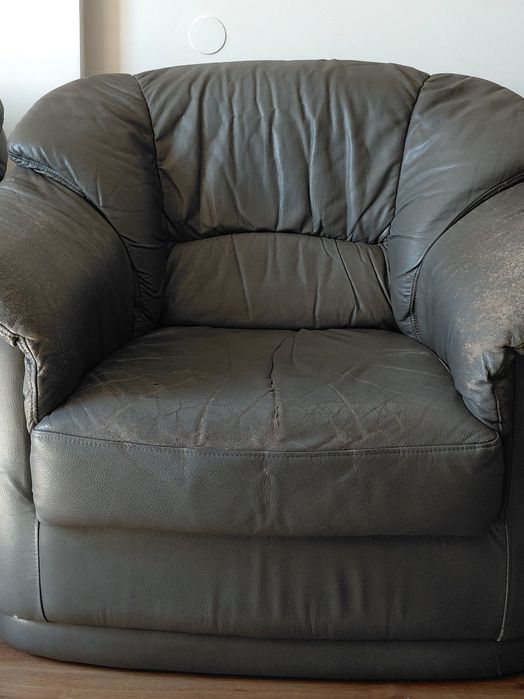 Conjunto de 3 sofás de pele cinzento/ Ideal para renovar/ Conforto e Qualidade