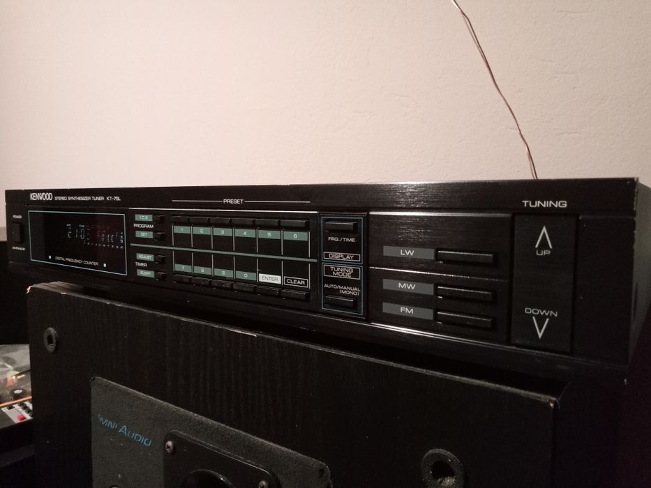 Tuner Kenwood kl