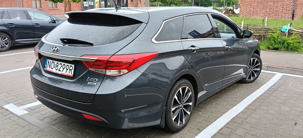 Hyundai i40