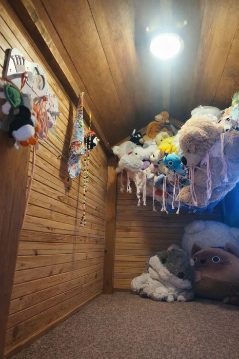 Drewniane  łóżko - domek