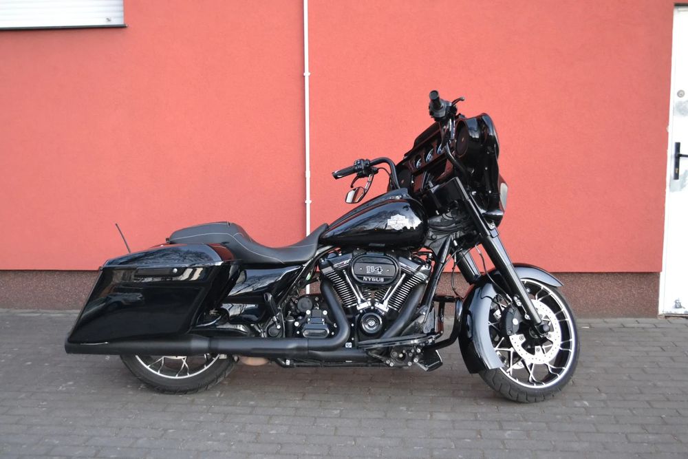Harley-Davidson Touring Street Glide