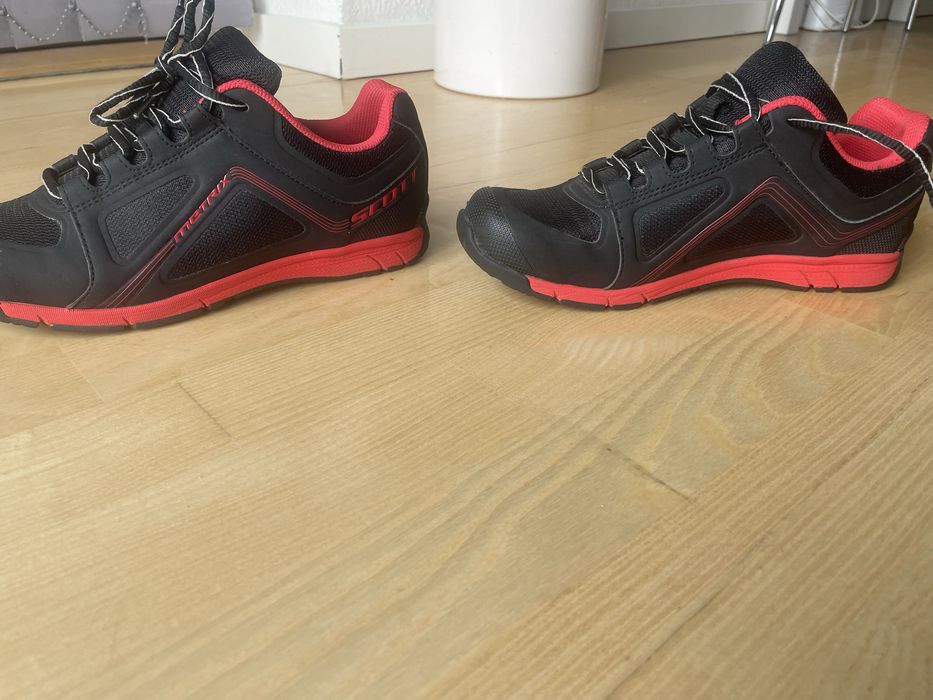 Scott metrix lady 40