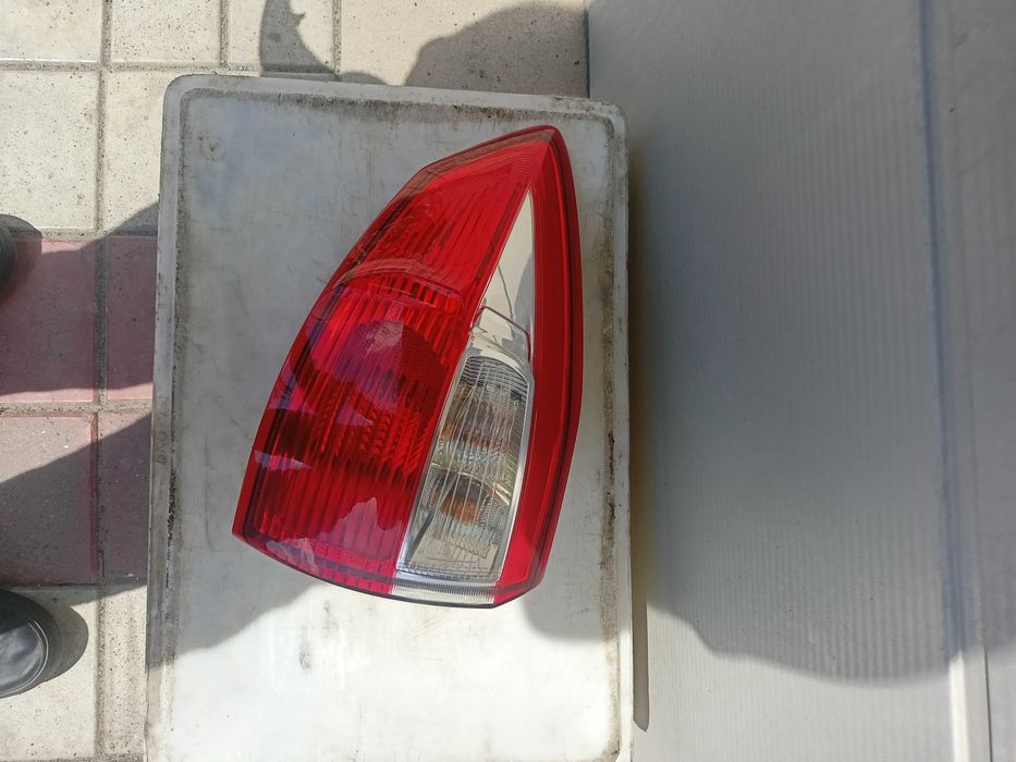 Lampy tylne Ford C Max MK2 / C max II