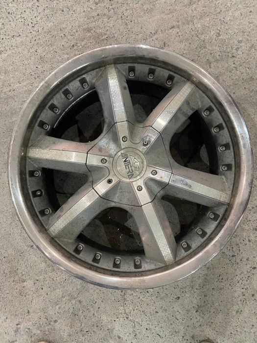 Диски R20 5*150 9.5J ET35 DIA110 3шт. Б/У