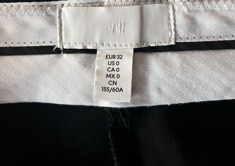 Spodnie z szerokimi nogawkami dzwony XXS/32 H&M