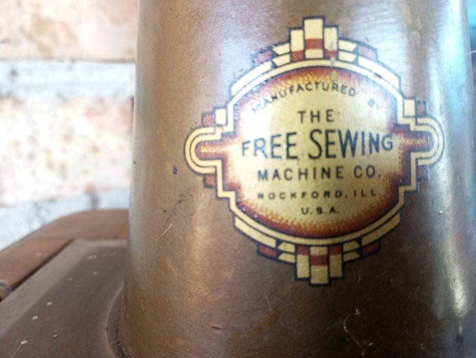 Швейная машинка американская