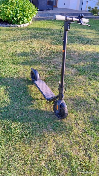 Sprzedam hulajnogę elektryczną Ninebot
